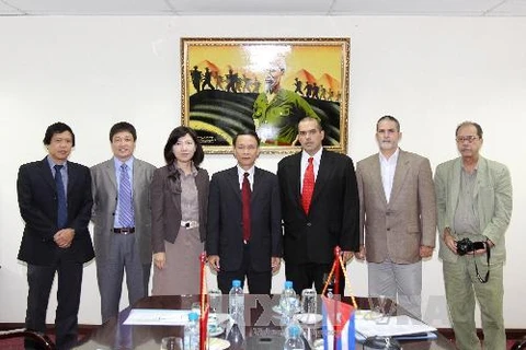 越南通讯社与拉丁美洲通讯社加强合作