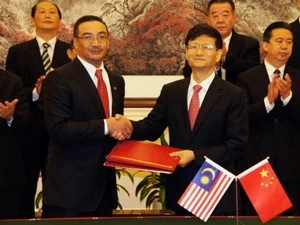 中国马来西亚签署打击跨国犯罪协议