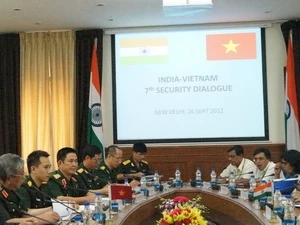 越南和印度国防战略对话在新德里举行