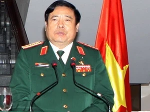 越南国防部长冯光青大将
