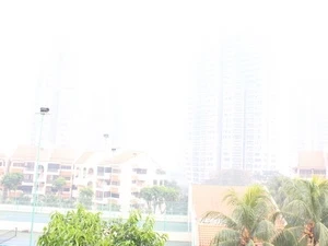 新加坡被烟雾和阴霾笼罩