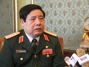 越南国防部部长冯光青大将8月9日接受了越通社以及越南各家新闻媒体机构驻俄罗斯记者的采访