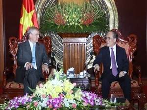 越南国会主席阮生雄与英国约克公爵安德鲁王子