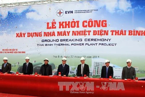 越南政府副总理黄忠海出席并发布开工令