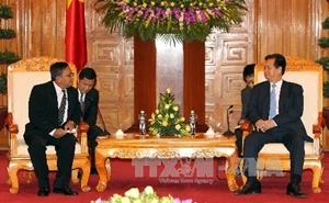 越南政府总理阮晋勇会见缅甸新任驻越大使文赖
