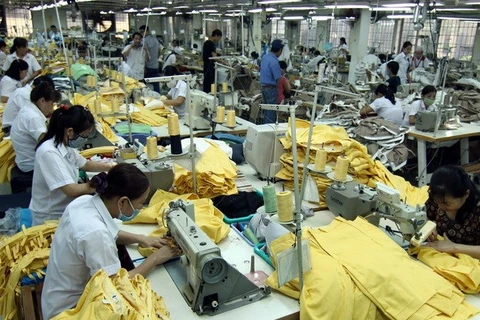 越南平阳省辅助工业拉动出口增长