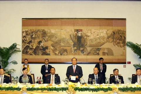 缅甸议会议长吴瑞曼圆满结束对越南的正式访问