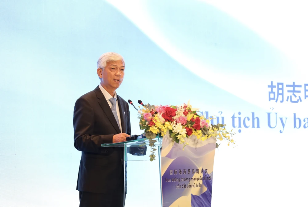 Vice Chairman of the HCM City People’s Committee Vo Van Hoan addresses the conference on September 24. (Photo: VNA)