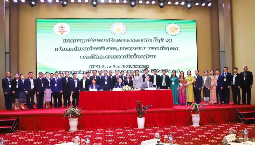 Participants in the workshop held in Vientiane on September 25 (Photo: VNA)