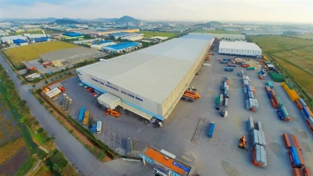 A corner of the Tien Son Inland Container Port. (Photo: baodautu.vn)