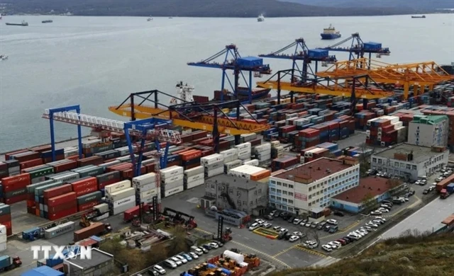 Port de fret de Vladivostok, dans l'Extrême-Orient russe. Photo : AFP/VNA