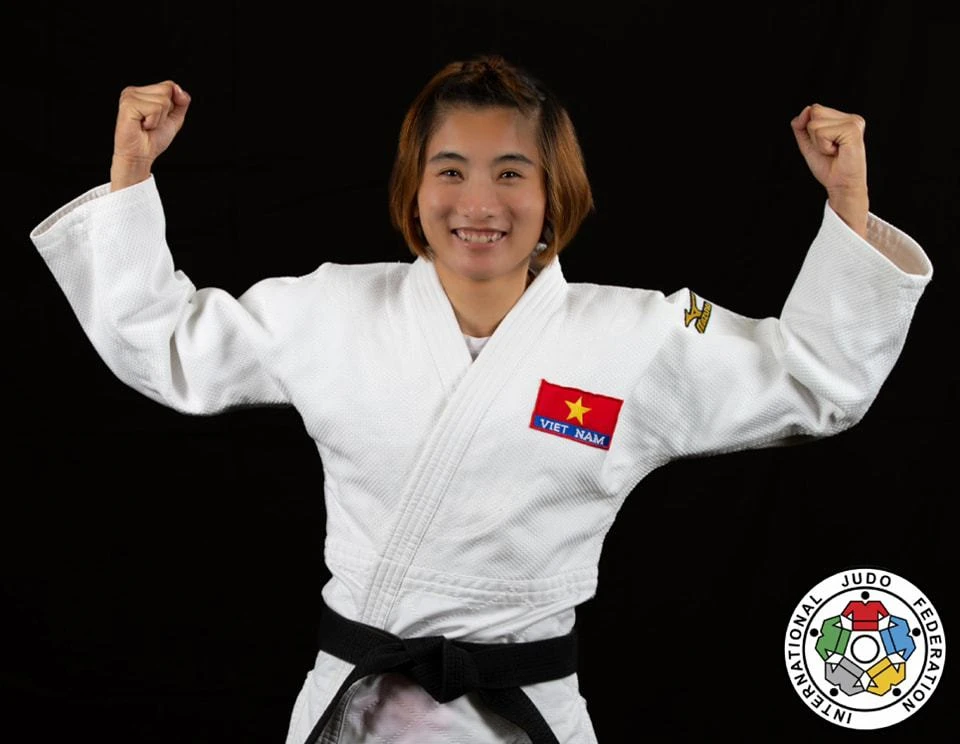 La judoka vietnamienne Hoang Thi Tinh obtient un billet pour les Jeux Olympiques (JO) de Paris 2024. Photo: IJF