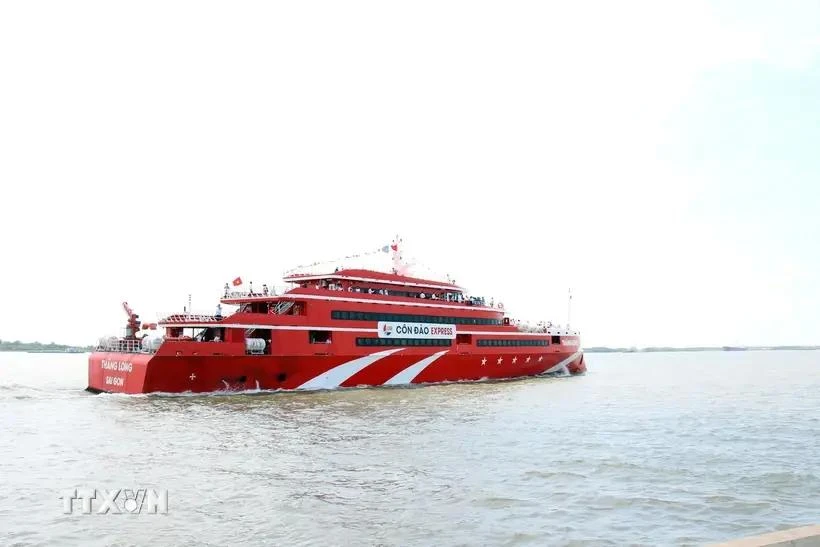 Le navire à grande vitesse reliant HCM-Ville à Côn Dao. Photo: VNA