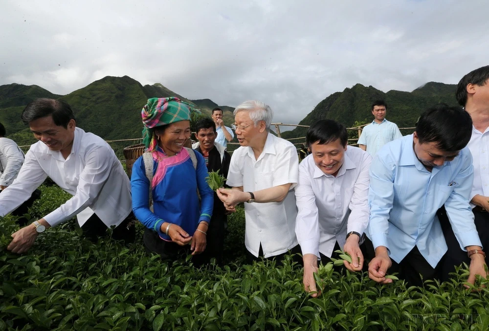 Contributions importantes du SG Nguyen Phu Trong au développement économique, au progrès et à la justice sociale