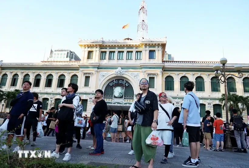 Turistas sudcoreanos en Ciudad Ho Chi Minh. (Fuente:VNA)