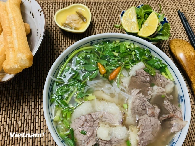 Pho (Sopa de fideo de arroz con carne de res o pollo), uno de los platos típicos de Hanoi. (Fuente:VNA)