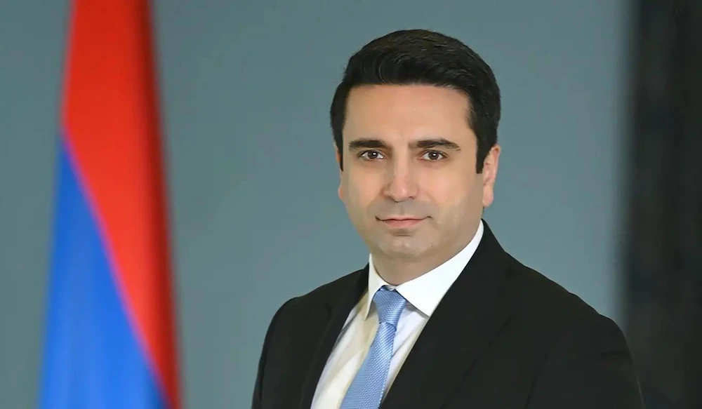 El presidente de la Asamblea Nacional de Armenia, Alen Simonyan. (Fuente: 1lurer.am)