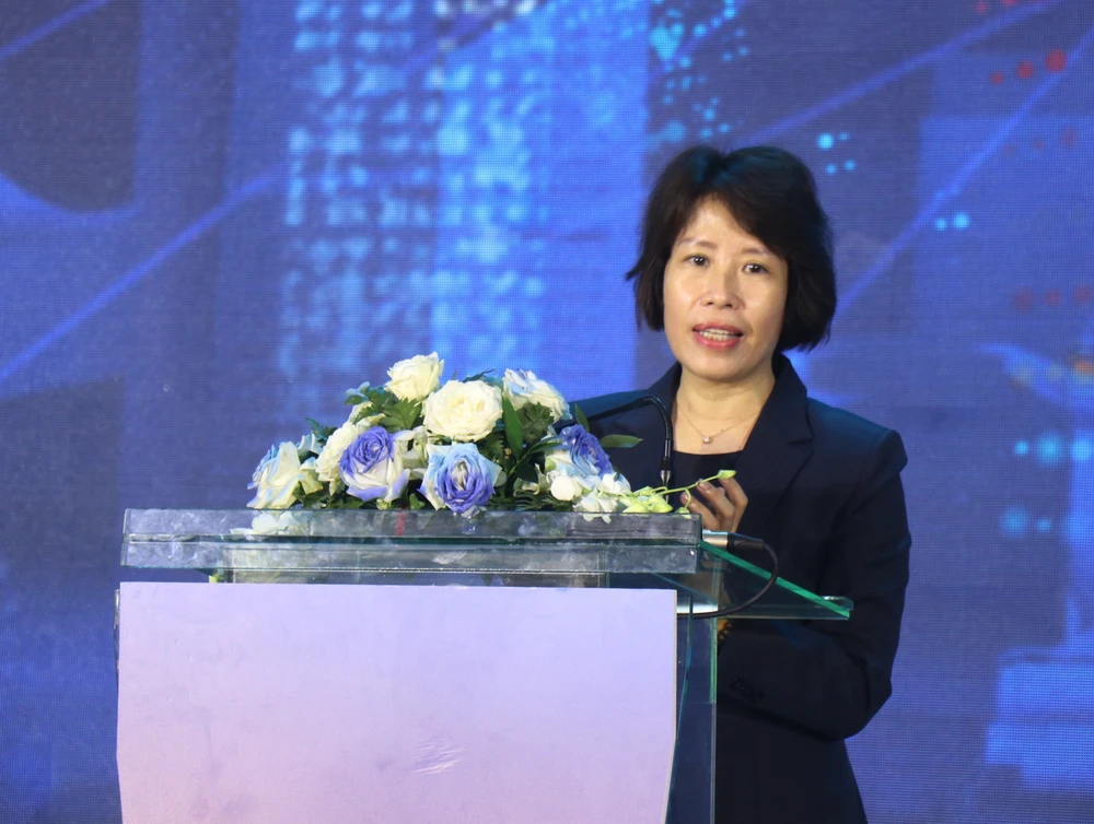 Nguyen Thi Bich Ngoc, vice-ministre du Plan et de l'Investissement prend la parole. Photo: VNA