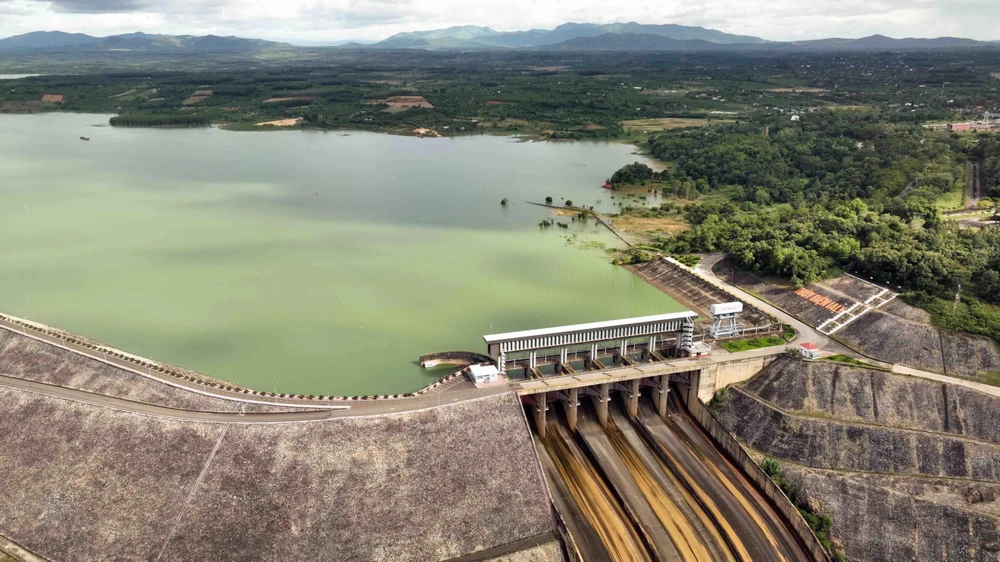 La centrale hydroélectrique d’Ialy génère 5,31 milliards de kWh par an