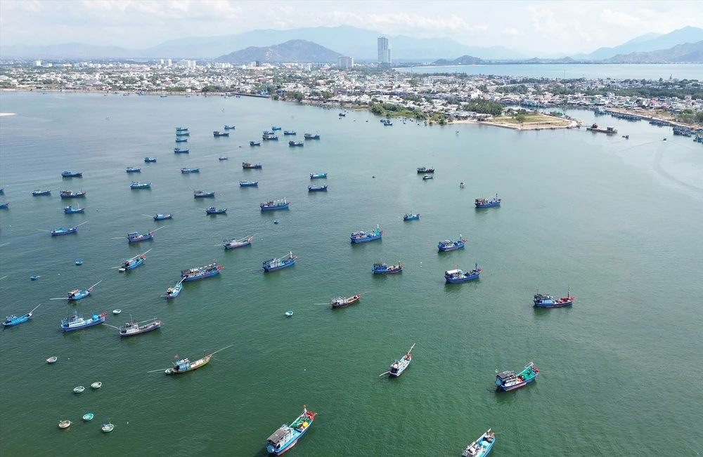 La province de Ninh Thuân (Centre) s'efforce de faire en sorte que d'ici 2025, son économie maritime représente environ 42% du Produit intérieur régional brut (GRDP). Photo : VNA