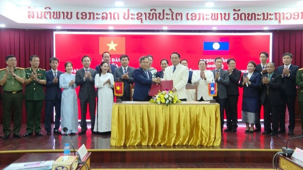 Photo: La Radio et la télévision de Quang Binh