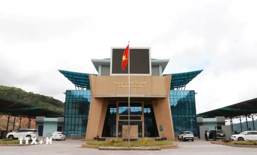 Le poste-frontière international de La Lay. Photo : VNA