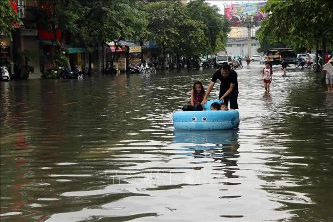 La ville de Hue est touchée par les inondations. Photo : VNA