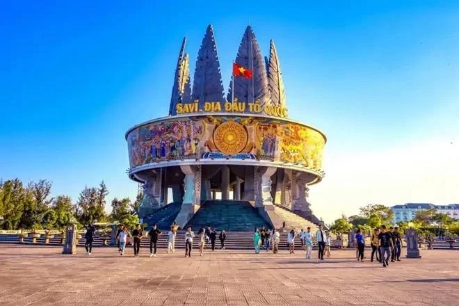 Le cap Sa Vi à Quang Ninh, une destination touristique attractive. Photo : VNA