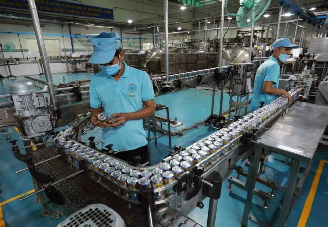 Khanh Hoa Salanganes Nest Company's production line of export products meeting Halal for Islamic countries and food safety standards, including Malaysia. (Photo: VNA)