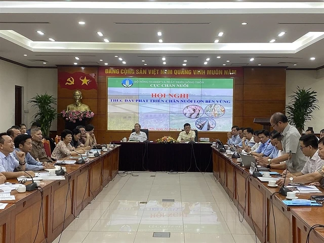 Conference on sustainable farming development in Hanoi on August 14. (Photo: vnbusiness.vn) 