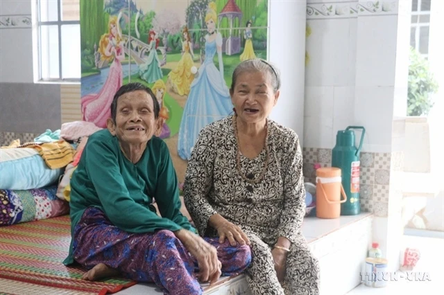 Elderly people at a community home in the southern province of Vinh Long. (Photo: VNA)