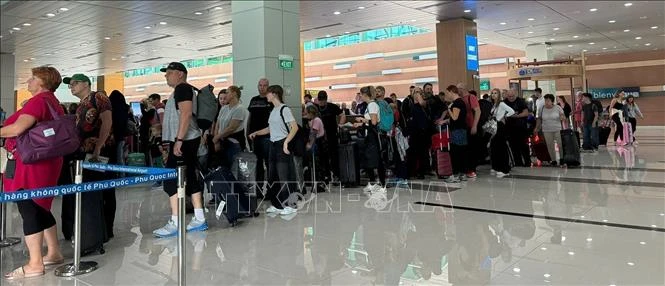 Czech tourists at Phu Quoc International Airport (Photo: VNA)