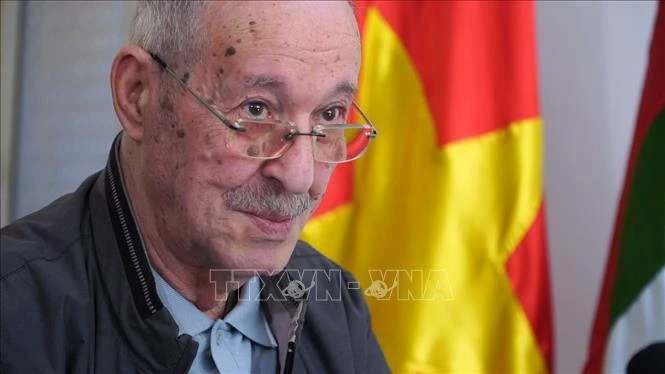 El presidente de la Asociación de Amistad Argelia-Vietnam (AVFA), Cherfaoui Tayeb. (Foto: VNA)