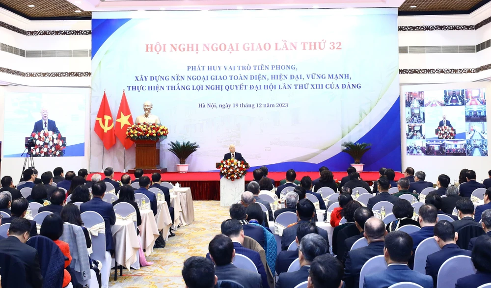 Party General Secretary Nguyen Phu Trong addresses the 32nd national conference on foreign affairs (Photo: VNA)