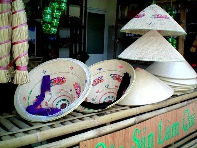 Phu Gia horse conical hats (Photo: Binh Dinh online portal)