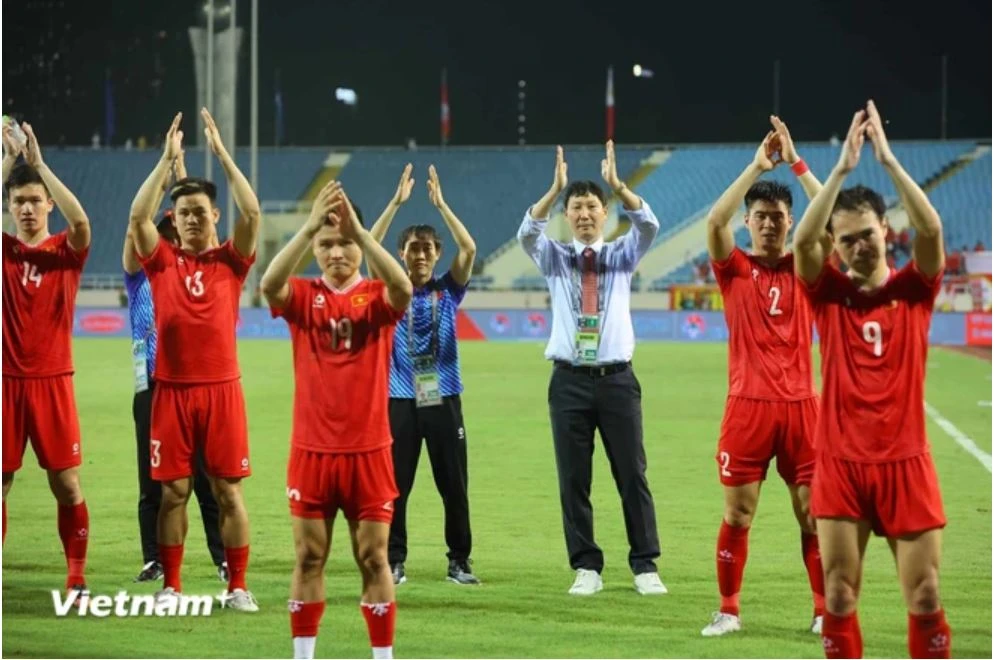 Vietnam secure a 3-2 victory over the Philippines in the World Cup qualifier at My Dinh National Stadium in Hanoi on June 6 evening. (Photo: VNA)