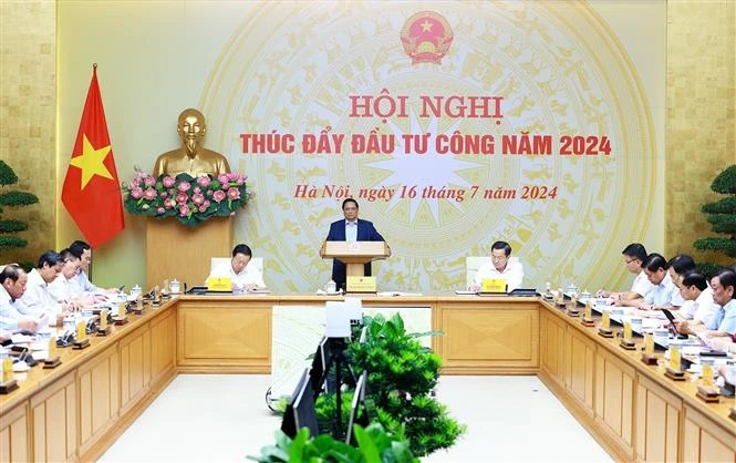 Prime Minister Pham Minh Chinh addresses the conference. (Photo: VNA)