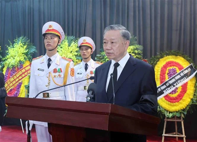 Comrade To Lam, Politburo member and President of the Socialist Republic of Vietnam, delivers an eulogy at the memorial service for General Secretary of the Communist Party of Vietnam Central Committee Nguyen Phu Trong in Hanoi on July 26. (Photo: VNA)