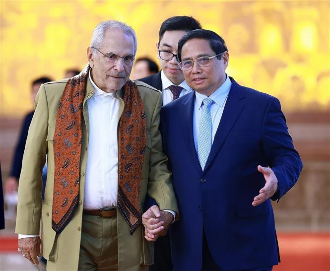 Vietnamese Prime Minister Pham Minh Chinh (R) and visiting Timor-Leste President Jose Ramos-Horta at their meeting in Hanoi on August 2. (Photo: VNA)