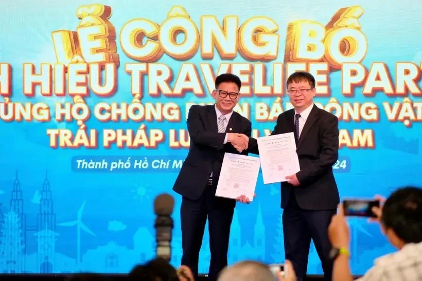 Saigontourist Travel Service Company (Saigontourist) receives Travelife Partner title at a ceremony held on August 1 (Photo: sggp.org.vn)