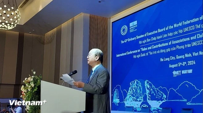 Nguyen Xuan Thang, President of the Vietnam Federation of UNESCO Associations (VFUA) and member of the WFUCA Executive Board addresses the event (Photo: VNA)