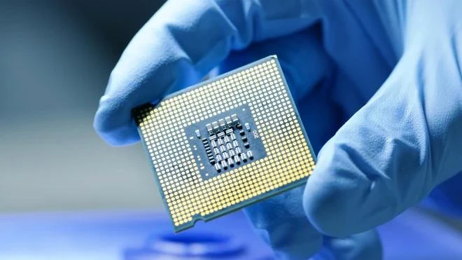 By 2045, Vietnam eyes to become an important link in the global semiconductor industry value chain. (Photo: VNA)