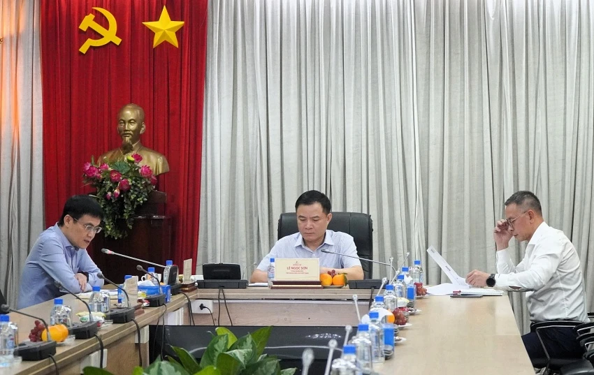 Petrovietnam General Director Le Ngoc Son chairs the online meeting on the group’s implementation of digital initiatives on Enterprise Resource Planning (ERP) system on August 2. (Photo: pvn.vn)