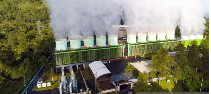 A geothermal power plant owned by state-run electricity company PLN with a capacity of 140 megawatts in Bandung District, West Java. (Photo: Antara)