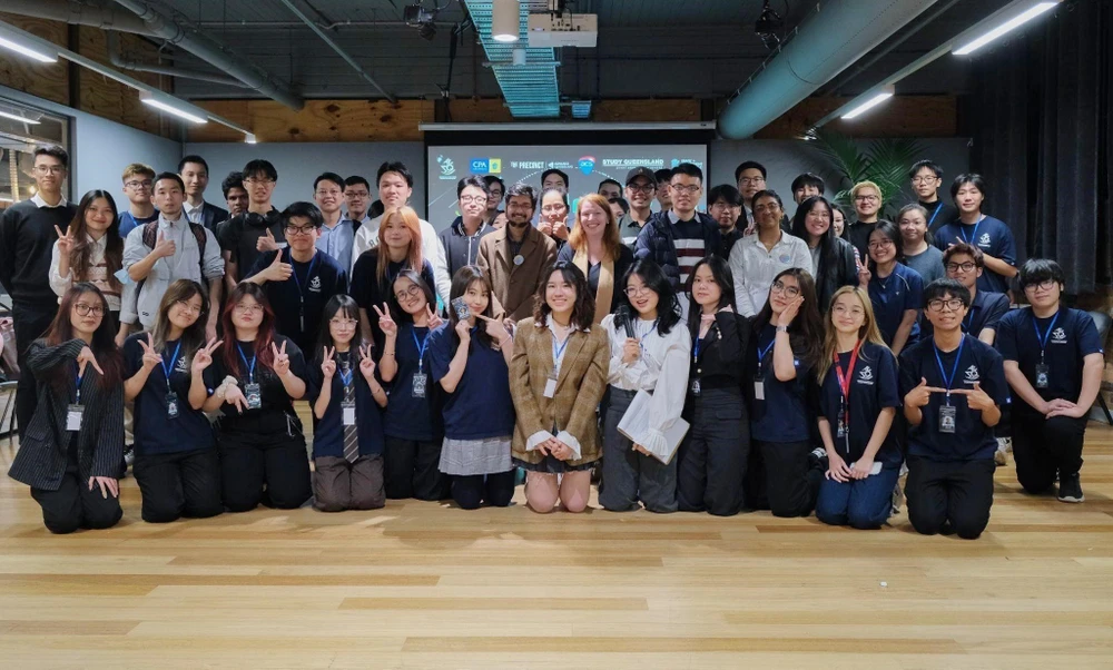 Students and speakers attend the Computer Science & Software Engineering Day - part of the “Career Compass” project at the Precinct, Fortitude Valley. (Photo: VNA broadcasts)