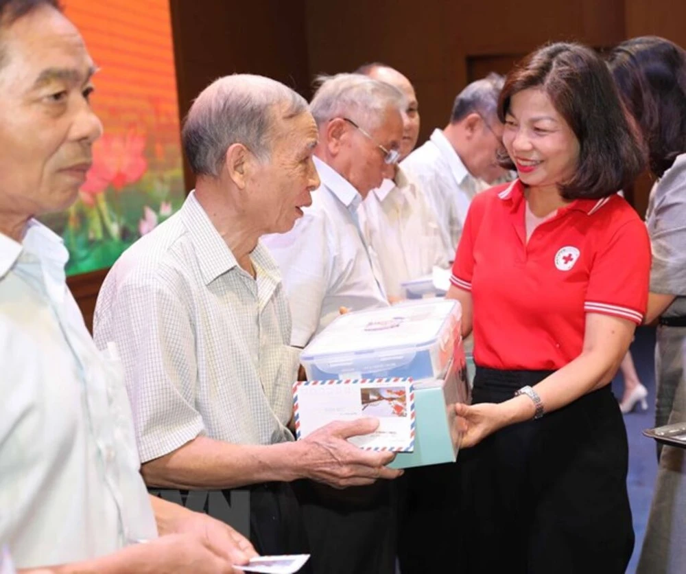 Since the start of 2024, Hanoi has implemented various practical measures to care for policy beneficiaries. (Source: VNA)