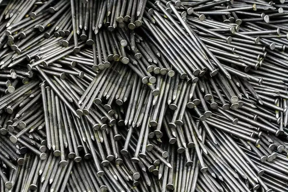 Under the DOC’s announcement on August 14, an anti-dumping review targets steel nails and welded stainless pressure pipe for the period from July 1, 2023, to June 30, 2024. (Photo: congthuong.vn)