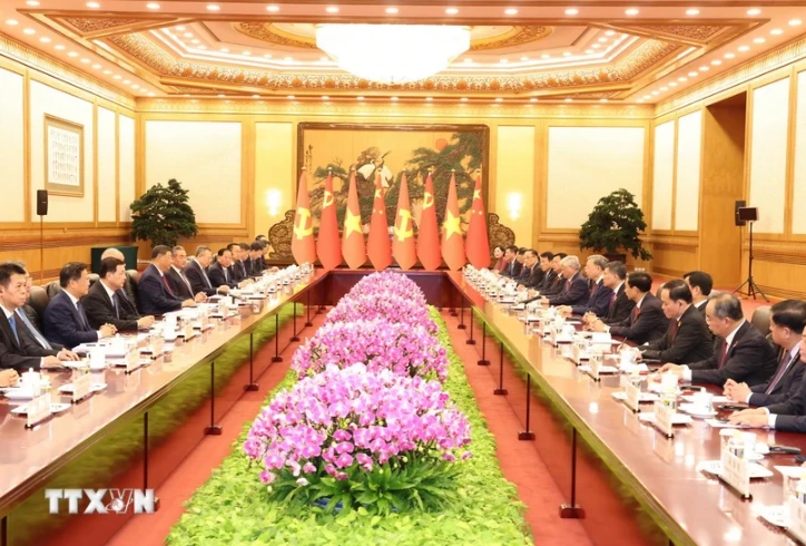 Participants at the talks between Party General Secretary and State President To Lam and his Chinese counterpart Xi Jinping (Photo: VNA)