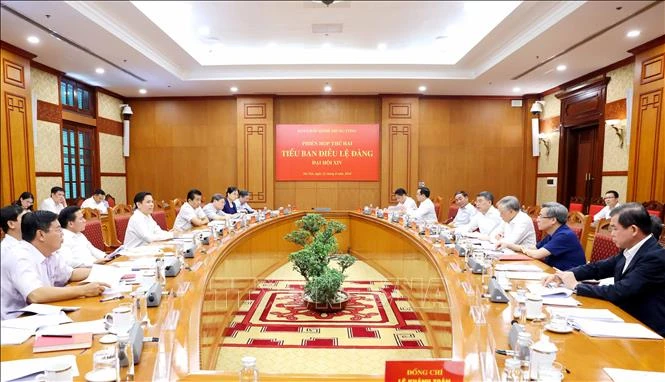 At the meeting in Hanoi on August 22 (Photo: VNA)