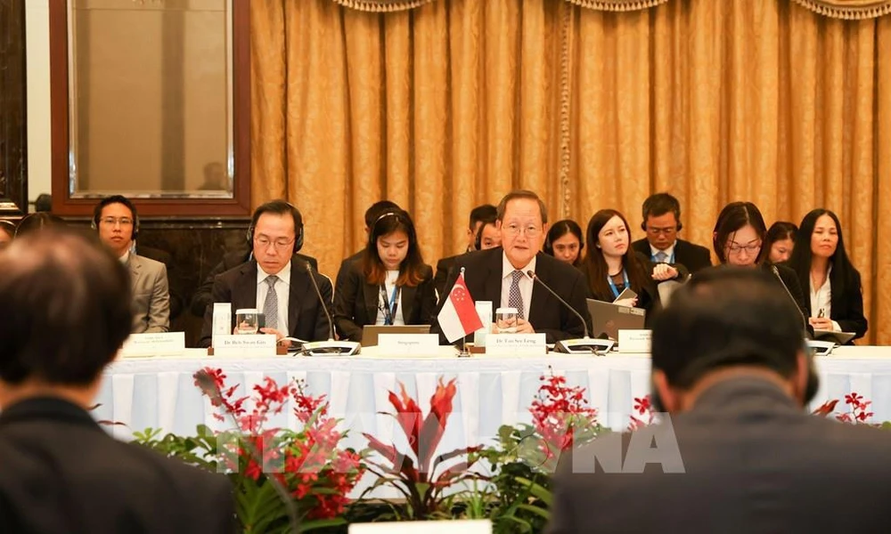 Singaporean Minister for Manpower Tan See Leng speaking at 18th Singapore-Vietnam Connectivity Ministerial Meeting (Photo: VNA)